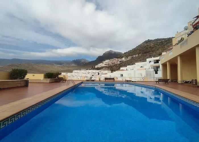 Charming & Sunny With Ocean View Appartamento