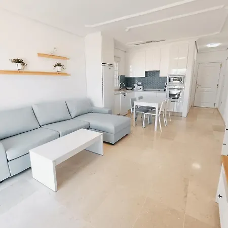 Charming & Sunny With Ocean View *