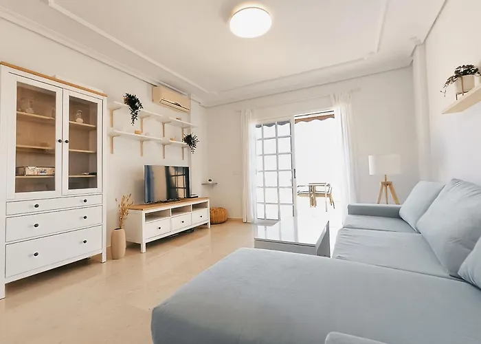 Charming & Sunny With Ocean View *